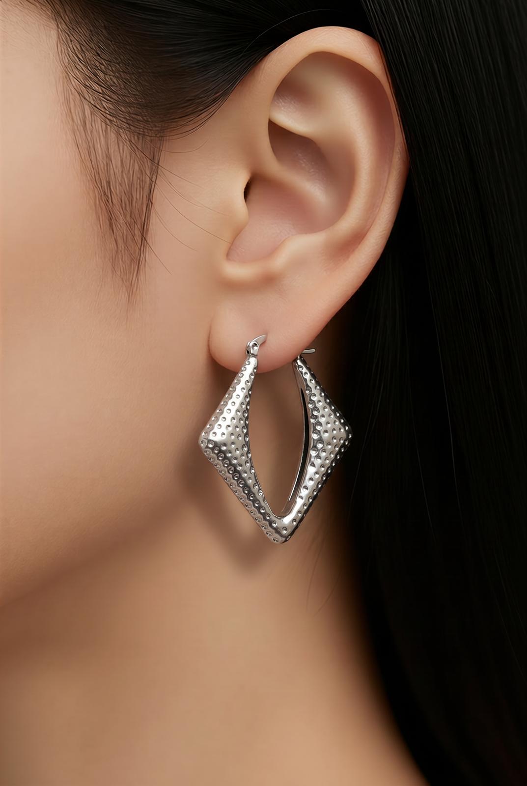 Women's Earring