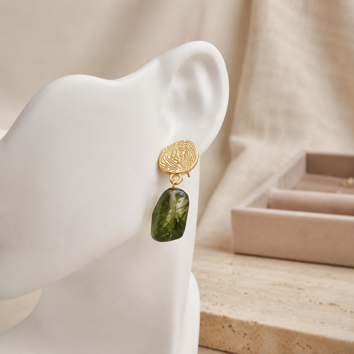 Women's Earring
