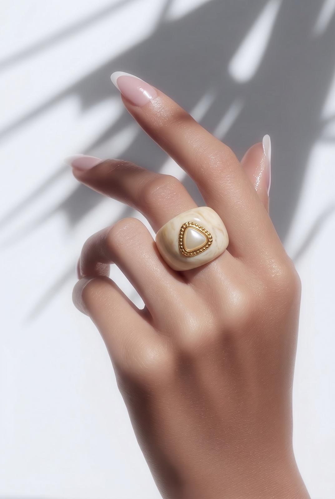 Women's  Ring