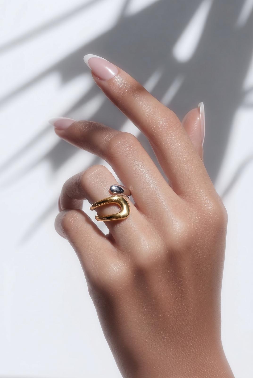 Women's Ring